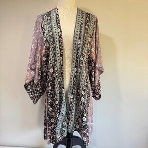 EARTHBOUND TRADING CO. Floral Print Kimono
